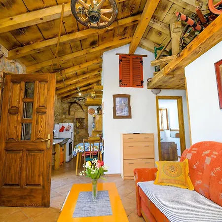 Cozy In With Kitchen Holiday home Poljice(Krk)